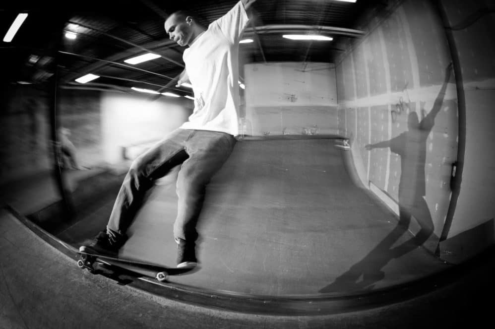 My good friend Ryan Pryor popped round Newfoundland the other day and I was nostalgic so I went looking for some pictures that I shot but never made the light of day. Vintage Pryor right here, at Turndown indoor skatepark. :(